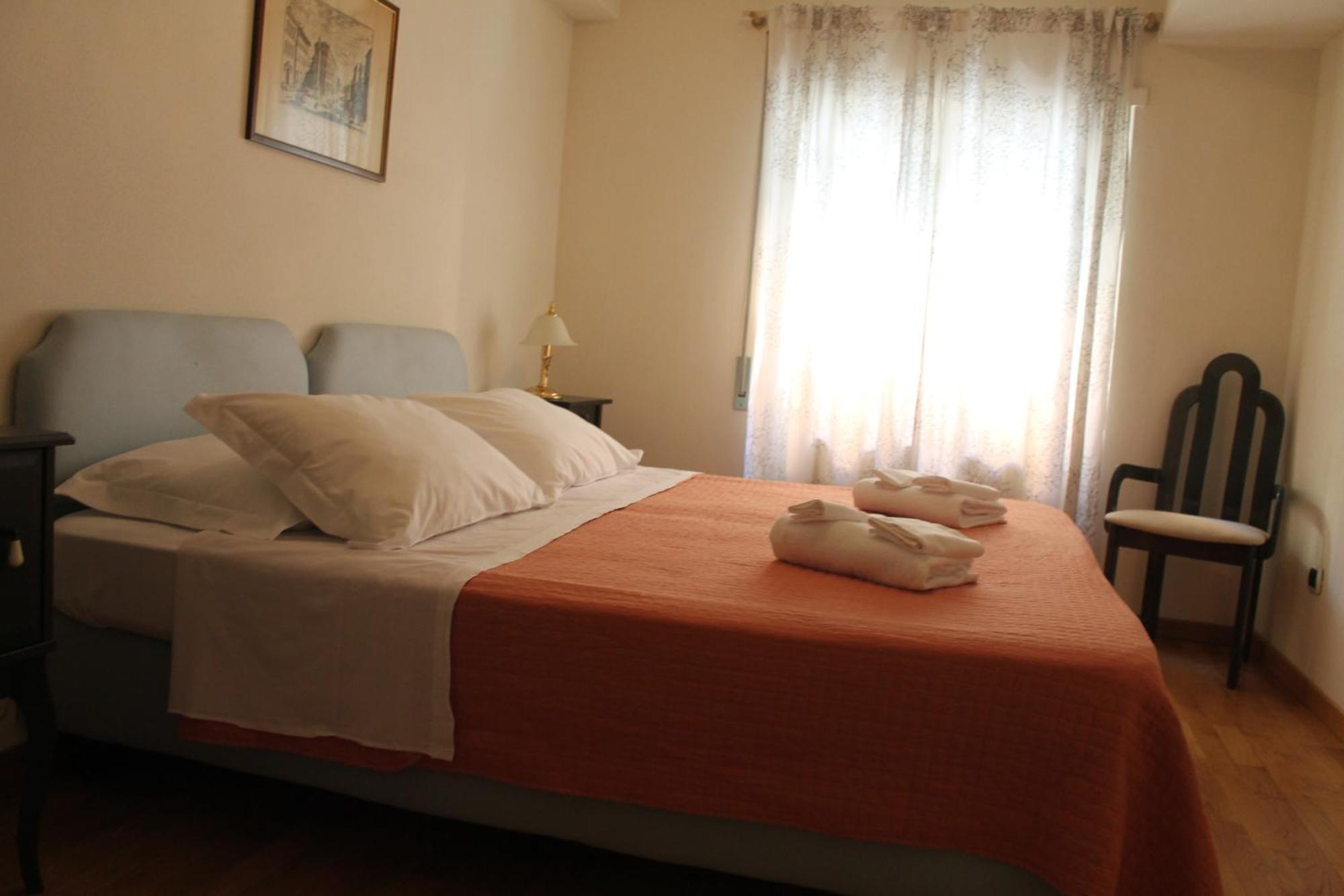 Casa Paolina Aparthotel Lucca Bagian luar foto