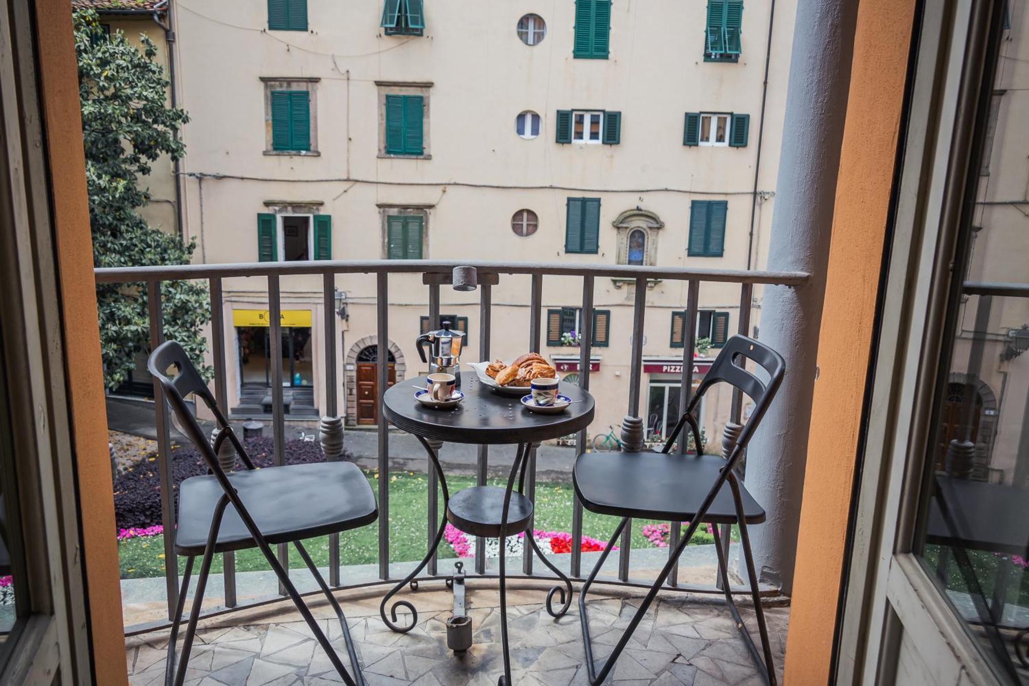 Casa Paolina Aparthotel Lucca Bagian luar foto