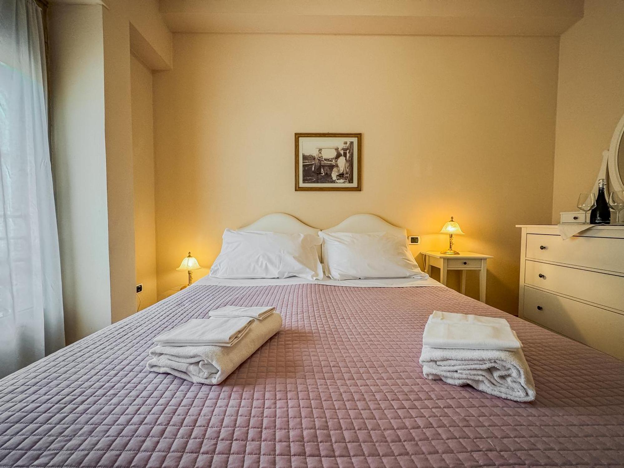 Casa Paolina Aparthotel Lucca Bagian luar foto