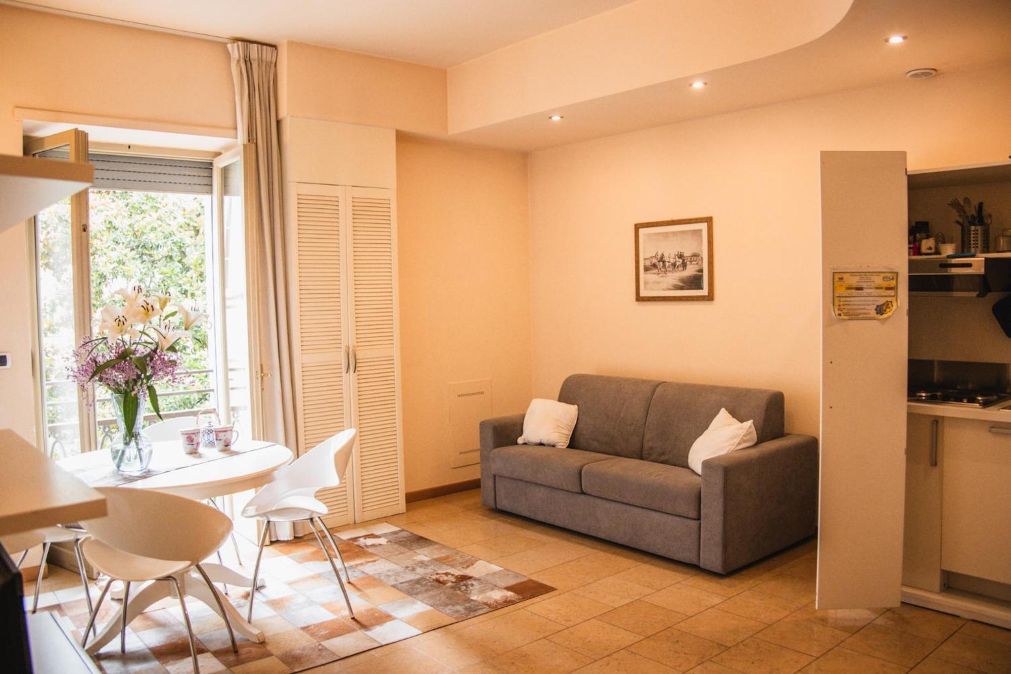 Casa Paolina Aparthotel Lucca Bagian luar foto