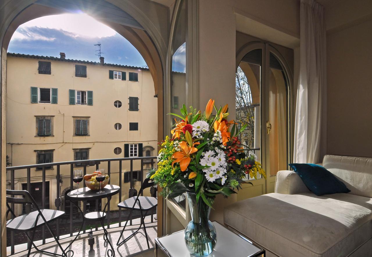 Casa Paolina Aparthotel Lucca Bagian luar foto